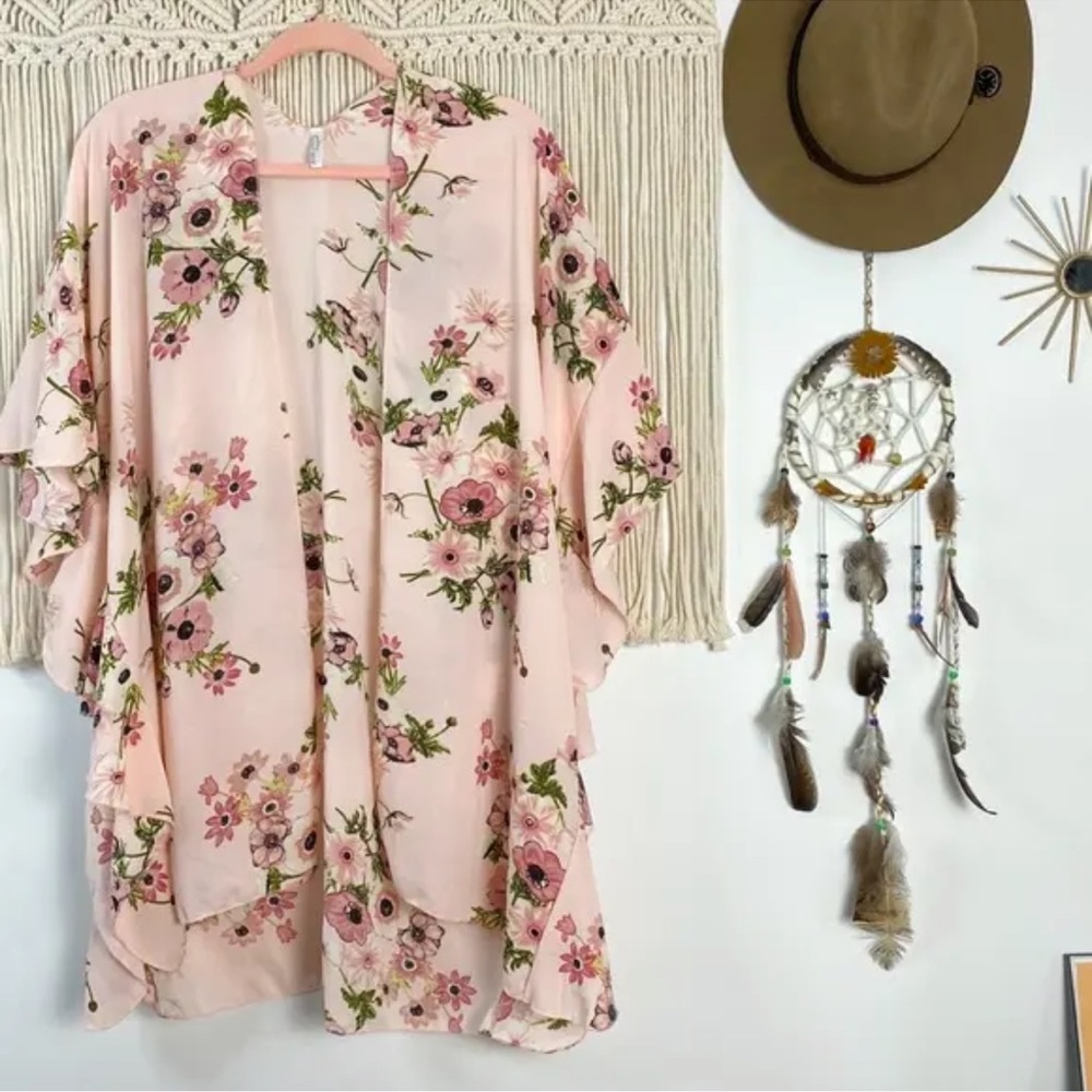 Jack & Missy Floral Kimono in Pink One Size